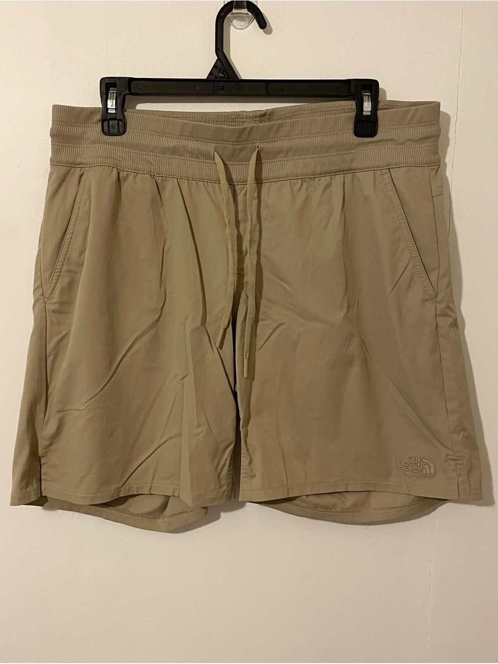 The North Face Aphrodite Shorts Athletic Tan Beige Lightweight Women’s Large